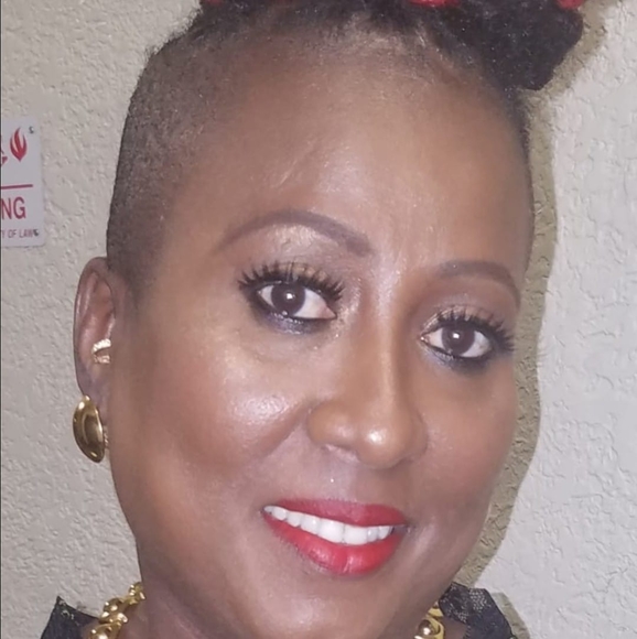 Meet your Posher, Jean - Picture 1 of 1